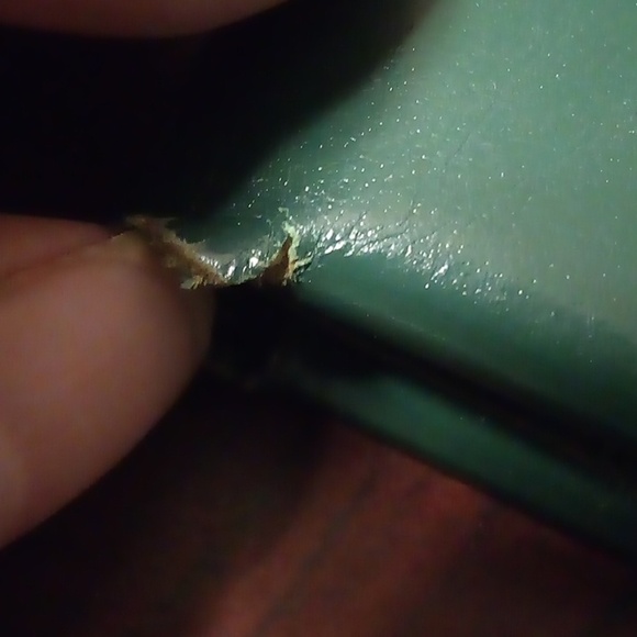 Green Genuine Cowhide Wallet - Picture 3 of 13